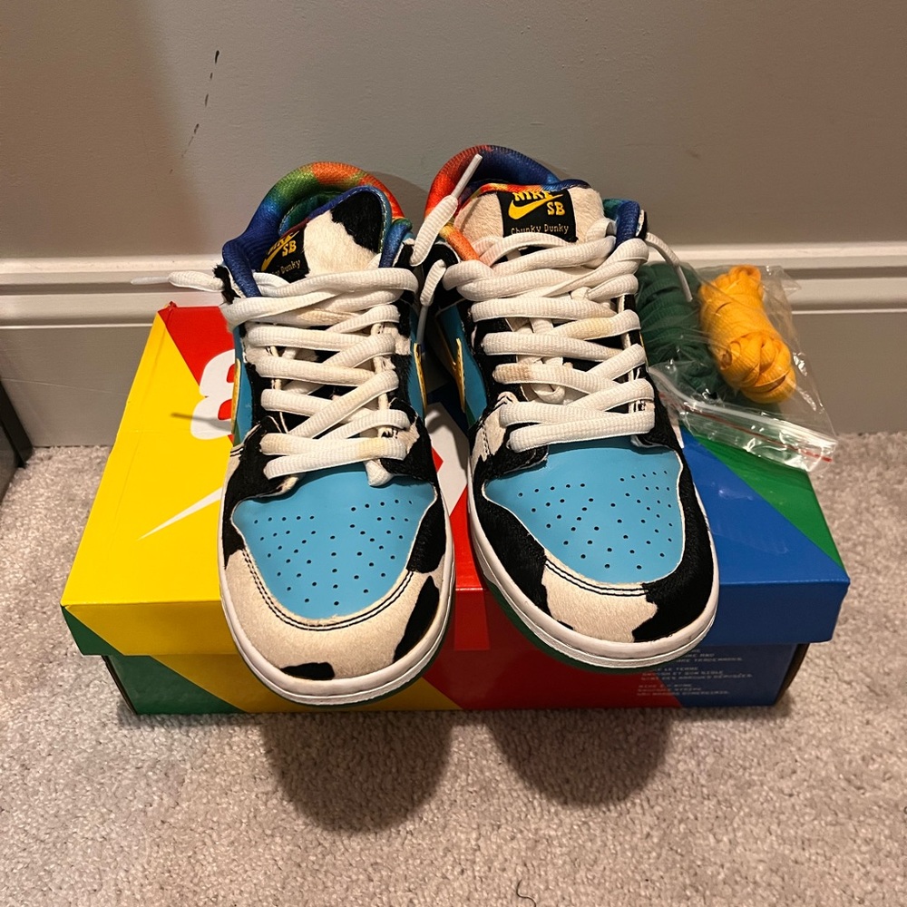 Nike chunky dunkys never worn.